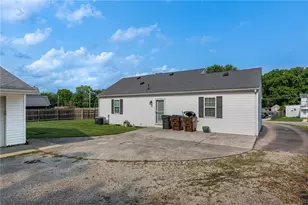 450 Columbus, Xenia, OH 45385 - Photo 22