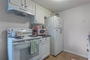 623-625 W Funderburg Rd, Fairborn, OH 45324 - Photo 6