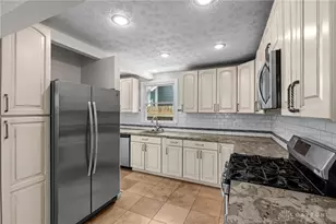 219 Adams St, Dayton, OH 45410 - Photo 10