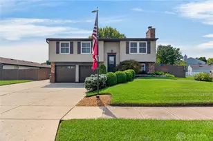 768 Mariclaire Ave, Vandalia, OH 45377 - Photo 2