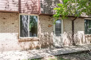 7815 N Main St, Dayton, OH 45415 - Photo 4