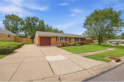 38 Grantwood Drive, West Carrollton, OH 45449 - Photo 2