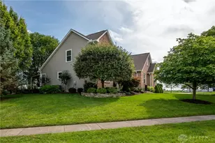 725 Mound St, Brookville, OH 45309 - Photo 2