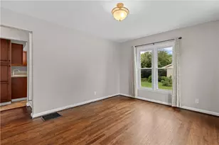 421 N Monroe Dr, Xenia, OH 45385 - Photo 8