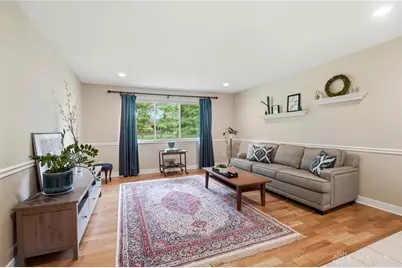 881 Lyncreek Drive, Washington Twp, OH 45458 - Photo 12