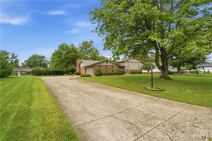 881 Lyncreek Dr, Washington Twp, OH 45458 - Photo 84