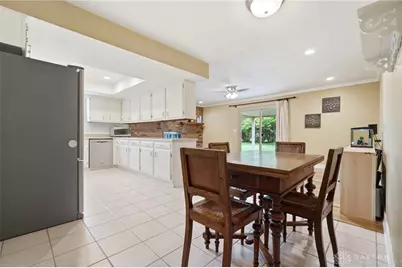 881 Lyncreek Drive, Washington Twp, OH 45458 - Photo 20