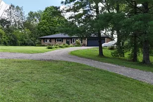 4634 Clayton Rd, Brookville, OH 45309 - Photo 2