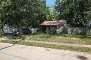 2724 & 2716 Holman St, Moraine, OH 45439 - Photo 2