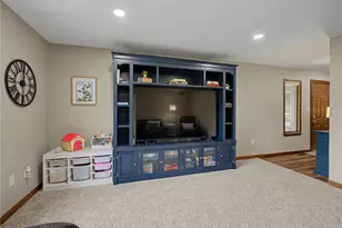 5763 Troy-Frederick Rd, Tipp City, OH 45371 - Photo 6