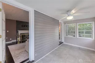 104 Acacia Dr, Oakwood, OH 45409 - Photo 8