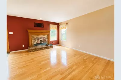 6329 Wellington Place, Huber Heights, OH 45424 - Photo 10