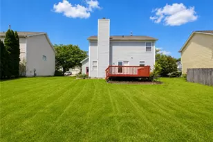 6329 Wellington Pl, Huber Heights, OH 45424 - Photo 2