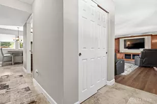 4925 Concordia Cir, Kettering, OH 45440 - Photo 10