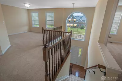 10049 Meadow Woods Lane, Washington Twp, OH 45458 - Photo 16