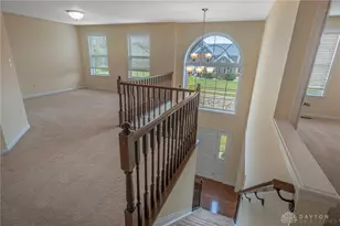 10049 Meadow Woods Ln, Washington Twp, OH 45458 - Photo 16