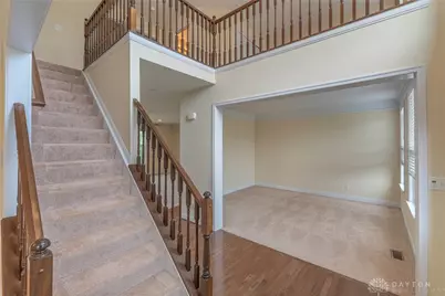 10049 Meadow Woods Lane, Washington Twp, OH 45458 - Photo 2