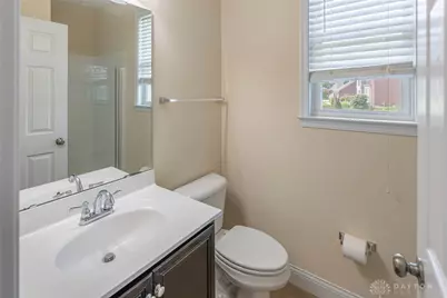 10049 Meadow Woods Lane, Washington Twp, OH 45458 - Photo 30