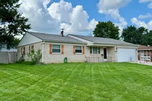 7201 Carmelita Dr, Huber Heights, OH 45424 - Photo 1