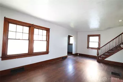 21 E Beechwood Avenue, Dayton, OH 45405 - Photo 2