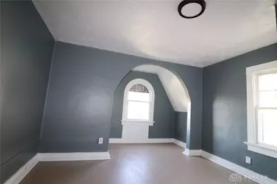21 E Beechwood Avenue, Dayton, OH 45405 - Photo 10