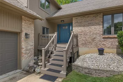 1828 W Tamarron Court, Springboro, OH 45066 - Photo 4
