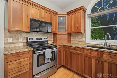 166 Barrington Village Drive, Xenia, OH 45385 - Photo 22