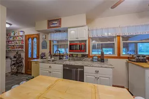 1902 Winona Dr, Middletown, OH 45042 - Photo 12