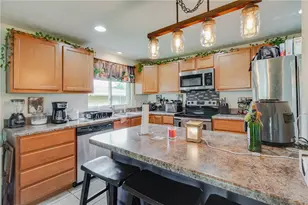 1377 Maple Grove Dr, Fairborn, OH 45324 - Photo 6