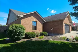 119 Burgundy Dr, Englewood, OH 45322 - Photo 2