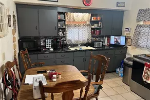 722 E 3rd St, Greenville, OH 45331 - Photo 8