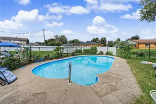 7013 Cologne Pl, Huber Heights, OH 45424 - Photo 2