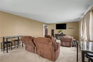 7013 Cologne Pl, Huber Heights, OH 45424 - Photo 10