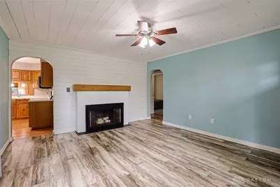 3091 Fairfield Pike, Springfield, OH 45502 - Photo 4