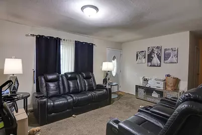 243 W Garland Avenue, Fairborn, OH 45324 - Photo 6