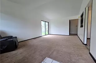6266 Shull Rd, Dayton, OH 45424 - Photo 8