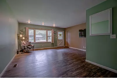 390 Timrick Place, Monroe, OH 45050 - Photo 6