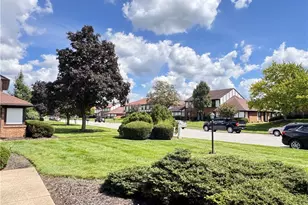 5623 Cobblegate Dr, Dayton, OH 45449 - Photo 2