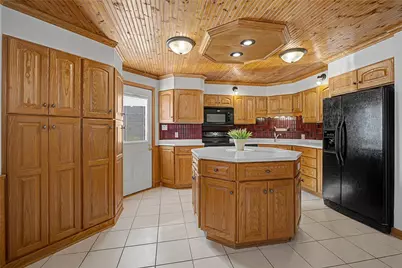 640 W Main Street, Tipp City, OH 45371 - Photo 14