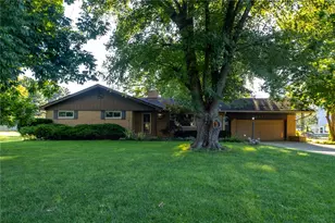 1072 Ceylon Cir, Beavercreek, OH 45430 - Photo 1