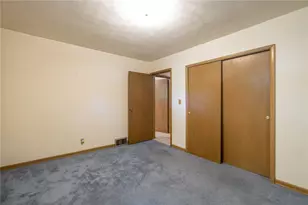 1072 Ceylon Cir, Beavercreek, OH 45430 - Photo 14