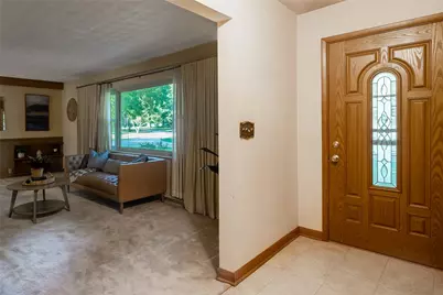 1072 Ceylon Circle, Beavercreek, OH 45430 - Photo 2