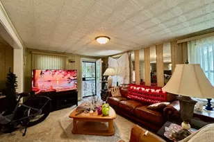 2708 Oakridge Dr, Dayton, OH 45417 - Photo 8