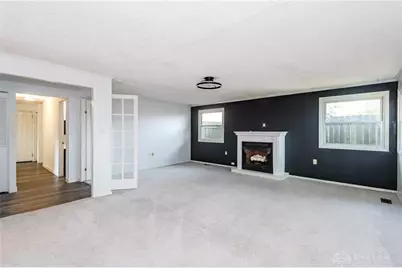 703 W Washington Street, New Carlisle, OH 45344 - Photo 4