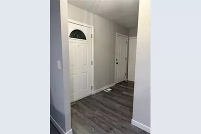 11884 Hamden Drive, Cincinnati, OH 45240 - Photo 2