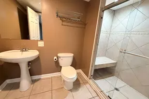 11884 Hamden Dr, Cincinnati, OH 45240 - Photo 24