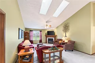 130 Union Ridge Dr, Englewood, OH 45322 - Photo 4
