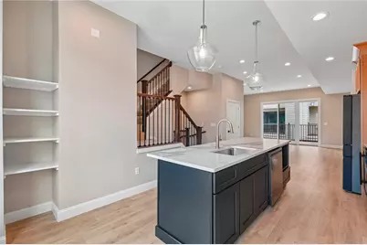 3908 Edwards Road #B, Cincinnati, OH 45209 - Photo 12