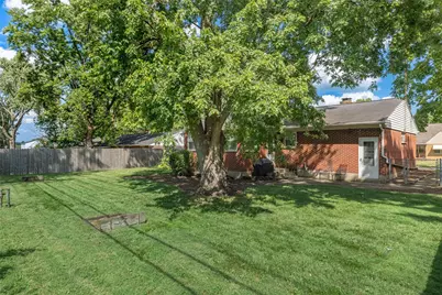3903 Mengel Drive, Kettering, OH 45429 - Photo 24