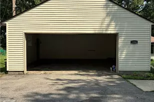 1358 Hanes Rd, Beavercreek, OH 45434 - Photo 2
